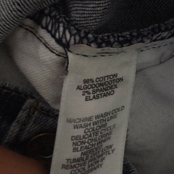 DKNY SoHo Jeans - Picture 6 of 6